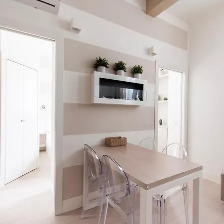 Casa Mimia Youhosty - Castelfidardo 8 Apartment *